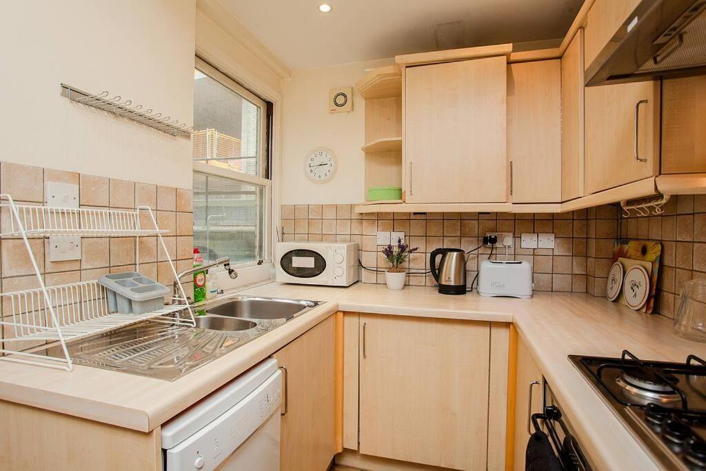 Bright 2 Bedroom Flat In Central London Exterior foto